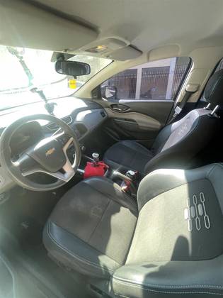 CHEVROLET ONIX 1.0 MPFI LT 8V FLEX 4P MANUAL